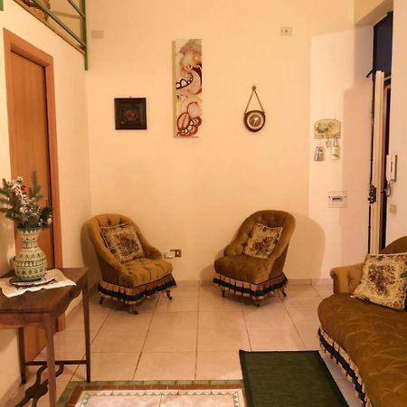 B&B Il Nespolo Salerno Buitenkant foto
