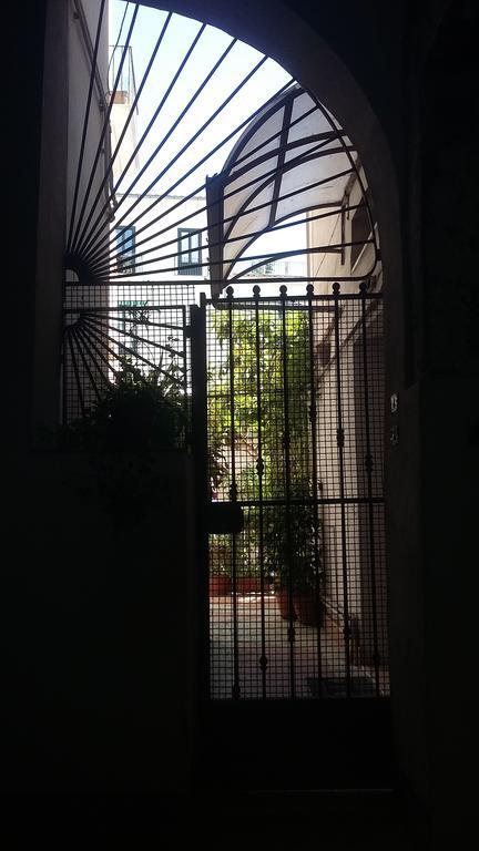 B&B Il Nespolo Salerno Buitenkant foto