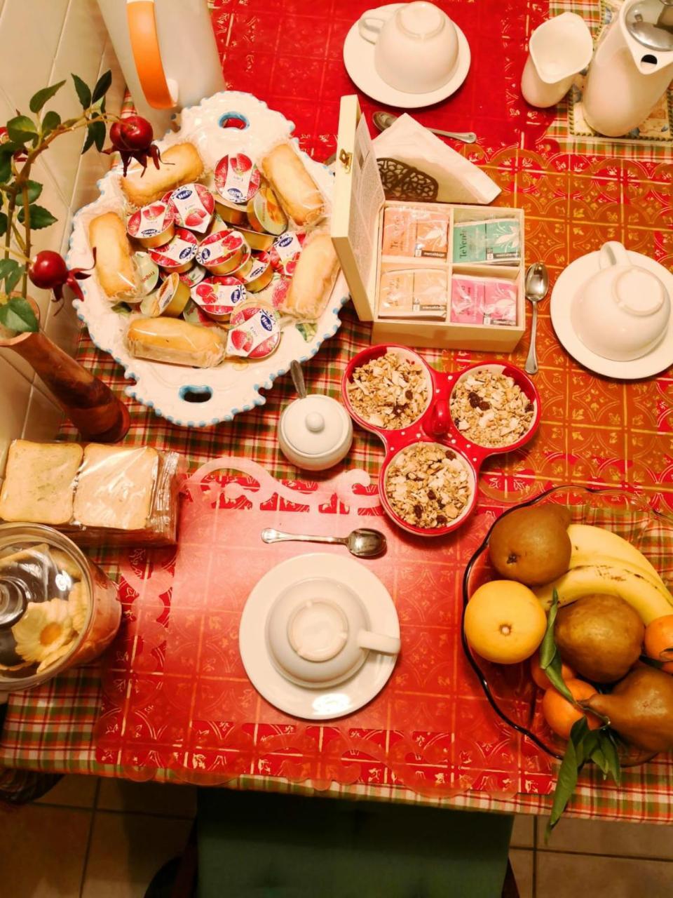 B&B Il Nespolo Salerno Buitenkant foto